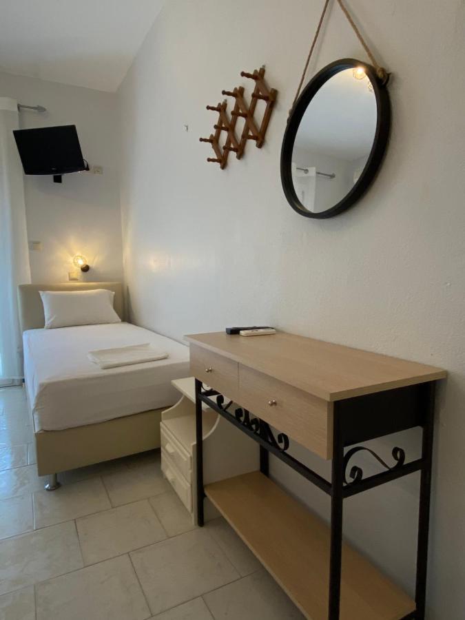 Rooms Chrysoula Vrasná Exteriör bild
